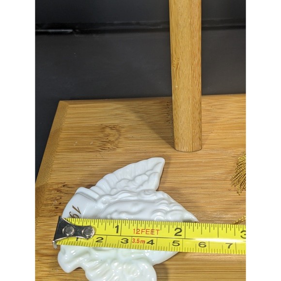 Vintage Christmas Remembrance White Porcelain Angel Cherub Ornament 1982 - Picture 3 of 5